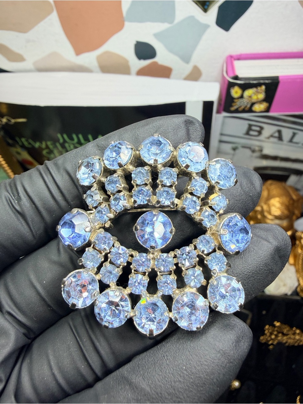 vintage prong set rhinestone brooch
